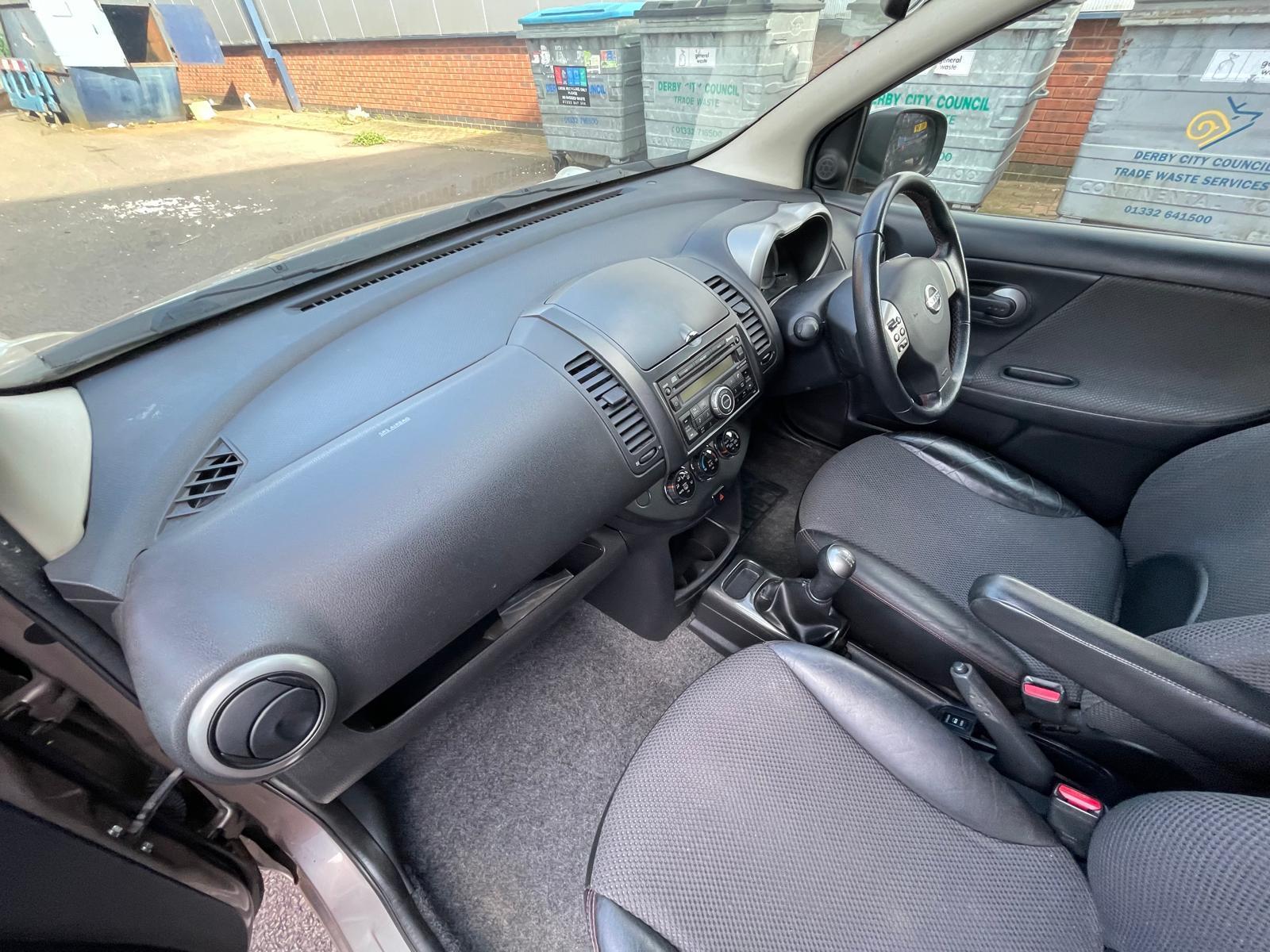 Nissan Note 1.6 16V Tekna Hatchback 5dr Petrol Manual Euro 4 (110 ps)