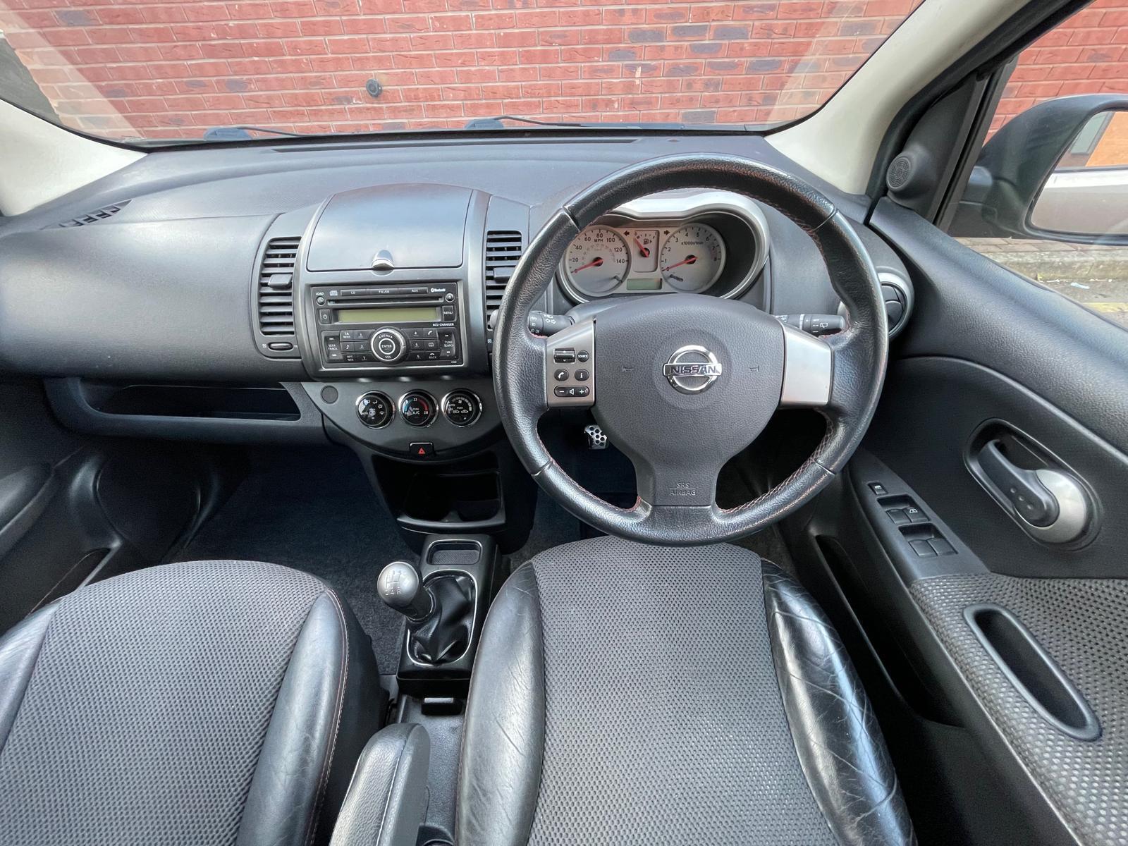 Nissan Note 1.6 16V Tekna Hatchback 5dr Petrol Manual Euro 4 (110 ps)