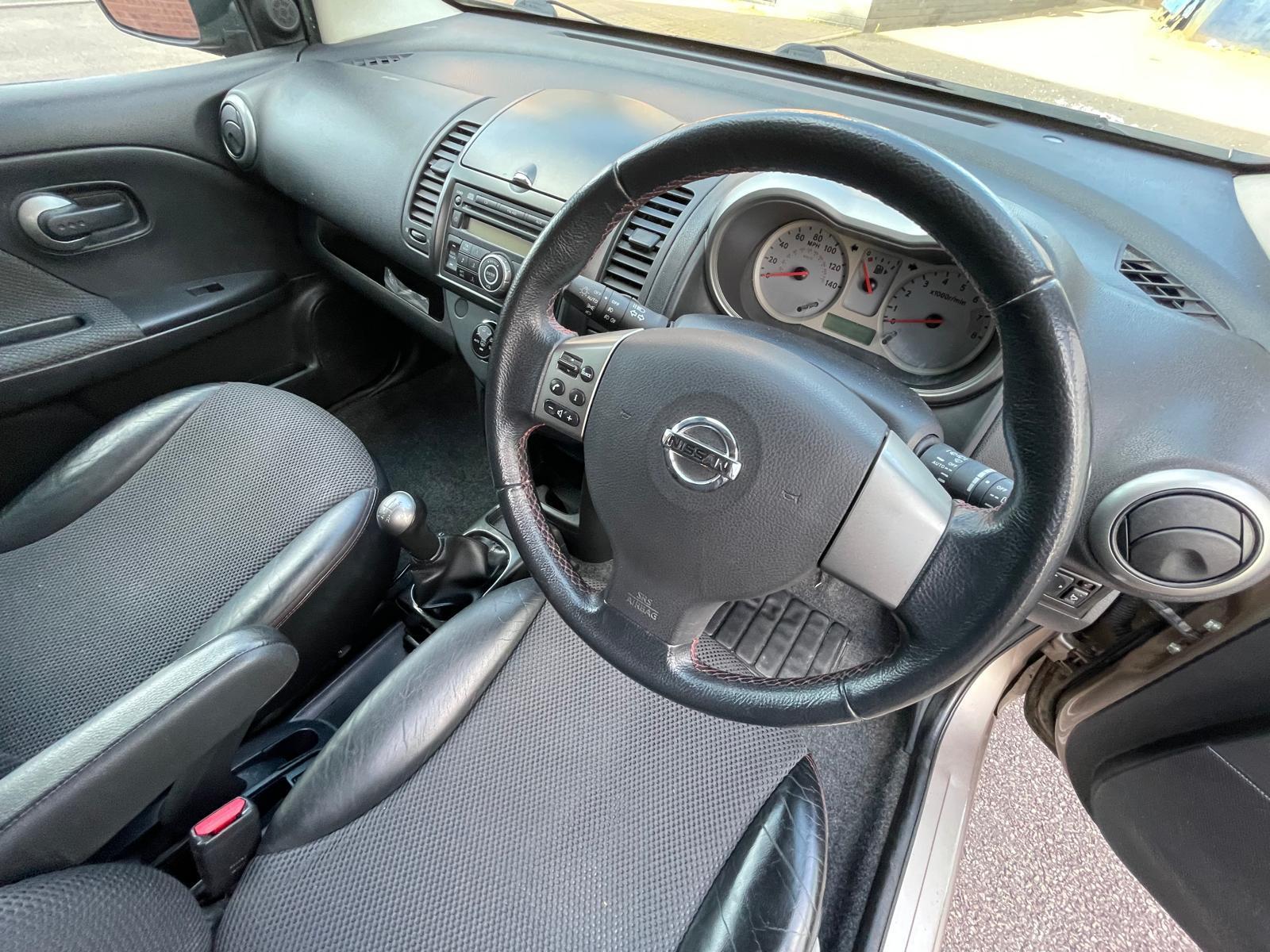 Nissan Note 1.6 16V Tekna Hatchback 5dr Petrol Manual Euro 4 (110 ps)