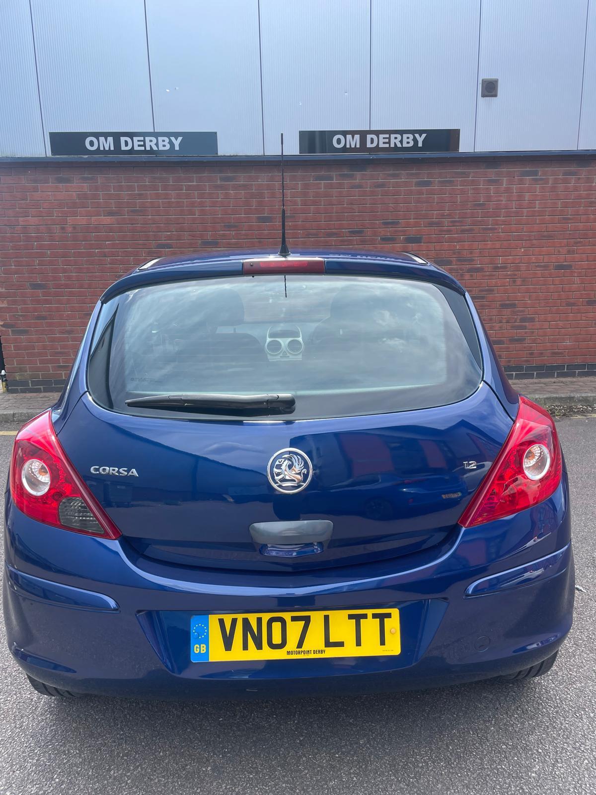 Vauxhall Corsa 1.2i 16v Life Hatchback 3dr Petrol Manual (139 g/km, 79 bhp)
