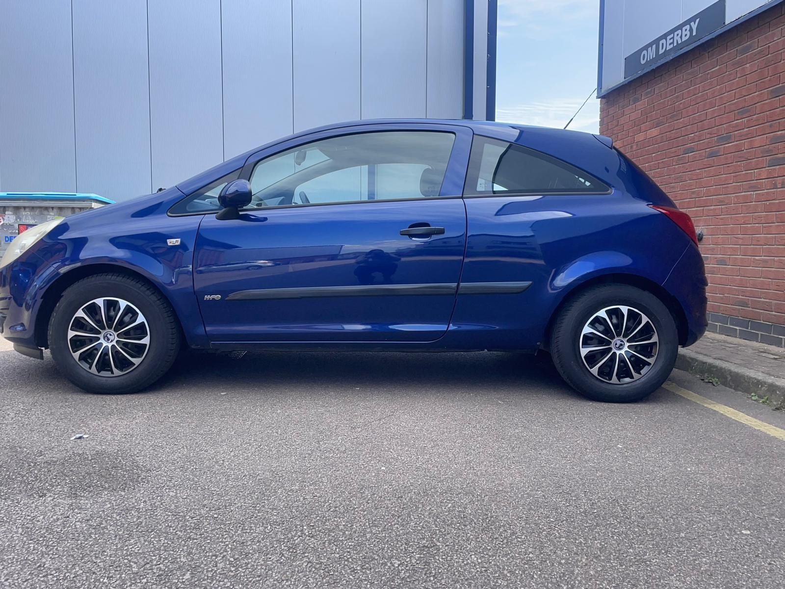 Vauxhall Corsa 1.2i 16v Life Hatchback 3dr Petrol Manual (139 g/km, 79 bhp)