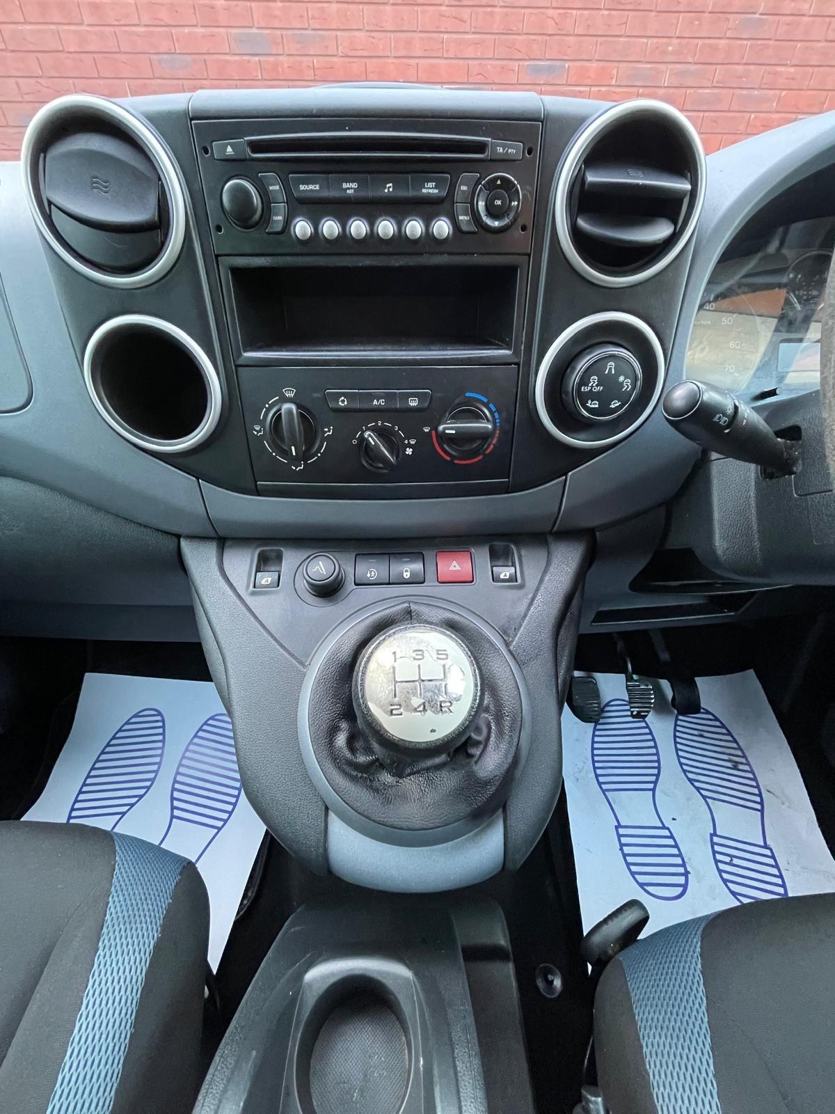 Citroen Berlingo 1.6 HDi 16V XTR Multispace MPV 5dr Diesel Manual Euro 5 (90 ps)