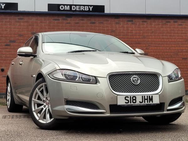 Jaguar XF 2.2d Premium Luxury Saloon 4dr Diesel Auto Euro 5 (s/s) (200 ps)