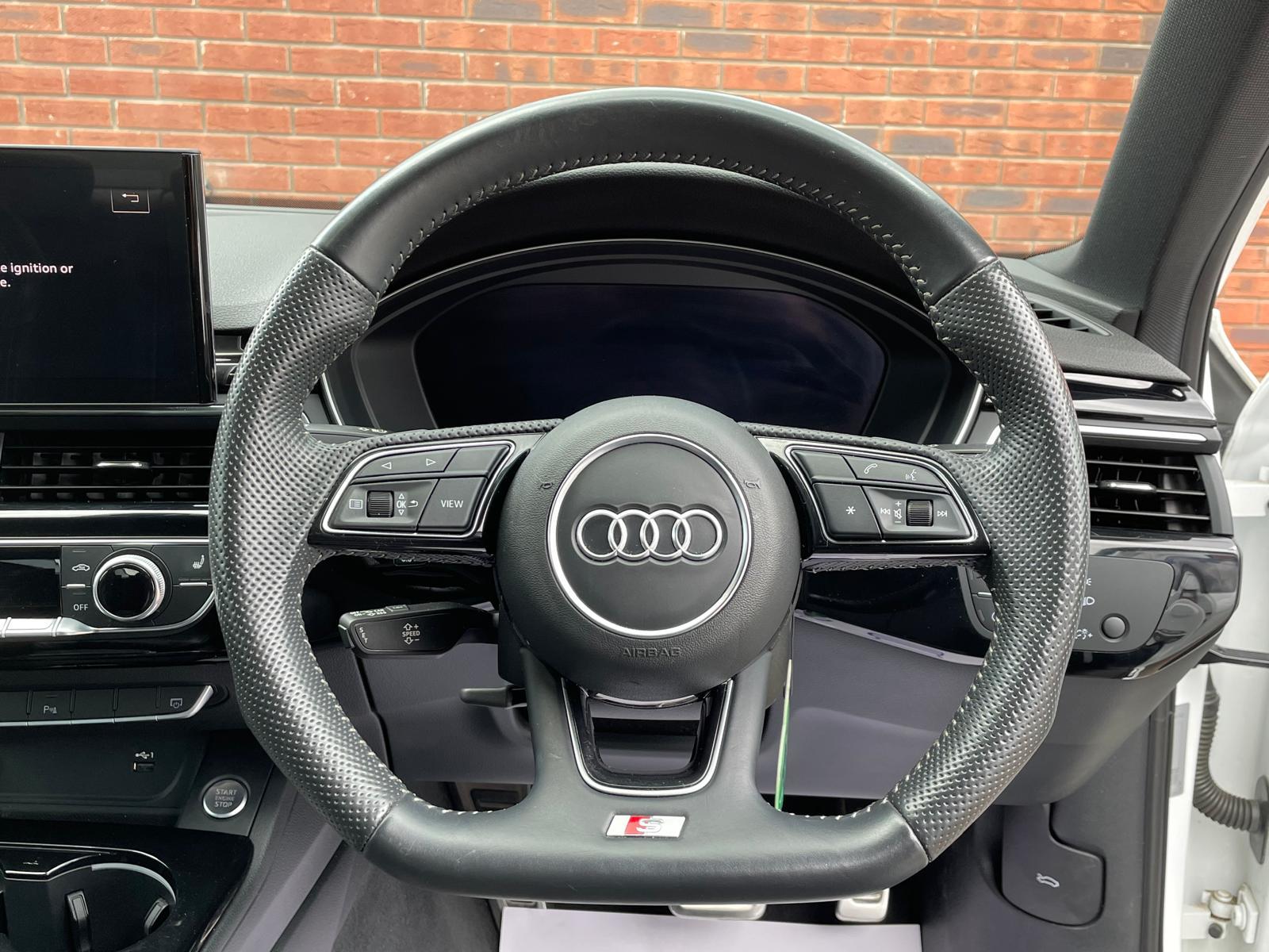 Audi A4 2.0 TFSI 35 Black Edition Saloon 4dr Petrol S Tronic Euro 6 (s/s) (150 ps)