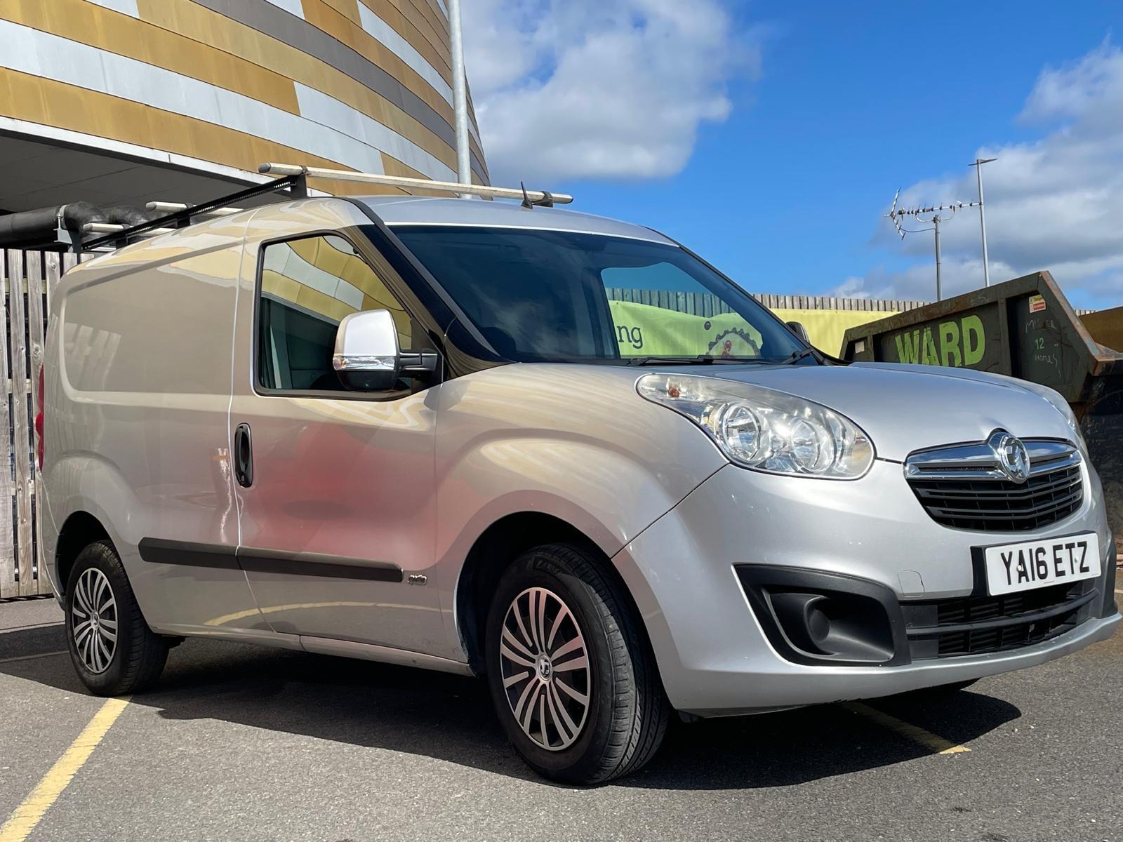 Vauxhall Combo 1.3 CDTi 2000 16v Sportive Panel Van 3dr Diesel Manual FWD L1 H1 (133 g/km, 89 bhp)