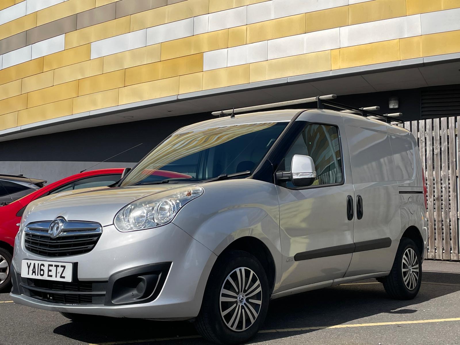 Vauxhall Combo 1.3 CDTi 2000 16v Sportive Panel Van 3dr Diesel Manual FWD L1 H1 (133 g/km, 89 bhp)