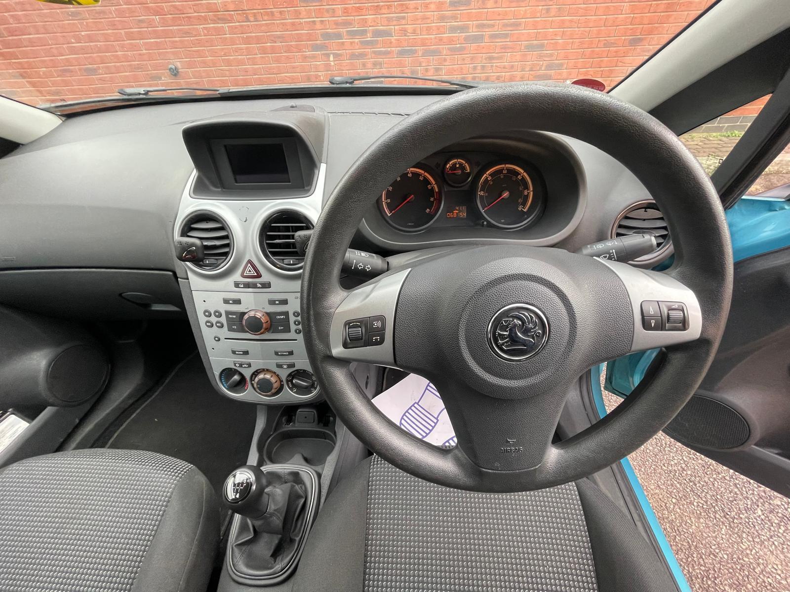 Vauxhall Corsa 1.0 ecoFLEX 12V Excite Hatchback 3dr Petrol Manual Euro 5 (A/C) (65 ps)