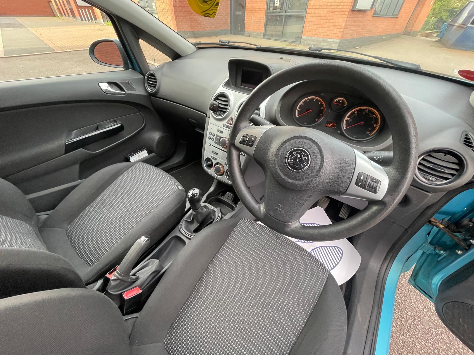 Vauxhall Corsa 1.0 ecoFLEX 12V Excite Hatchback 3dr Petrol Manual Euro 5 (A/C) (65 ps)