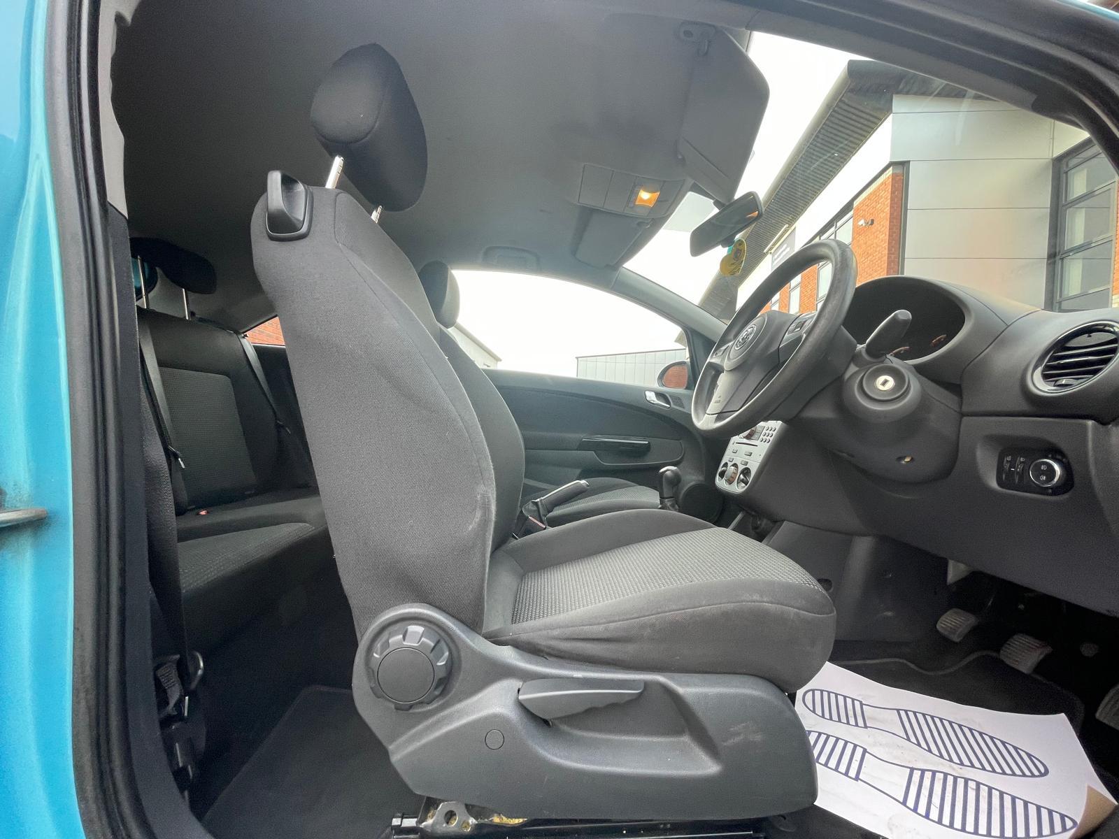 Vauxhall Corsa 1.0 ecoFLEX 12V Excite Hatchback 3dr Petrol Manual Euro 5 (A/C) (65 ps)