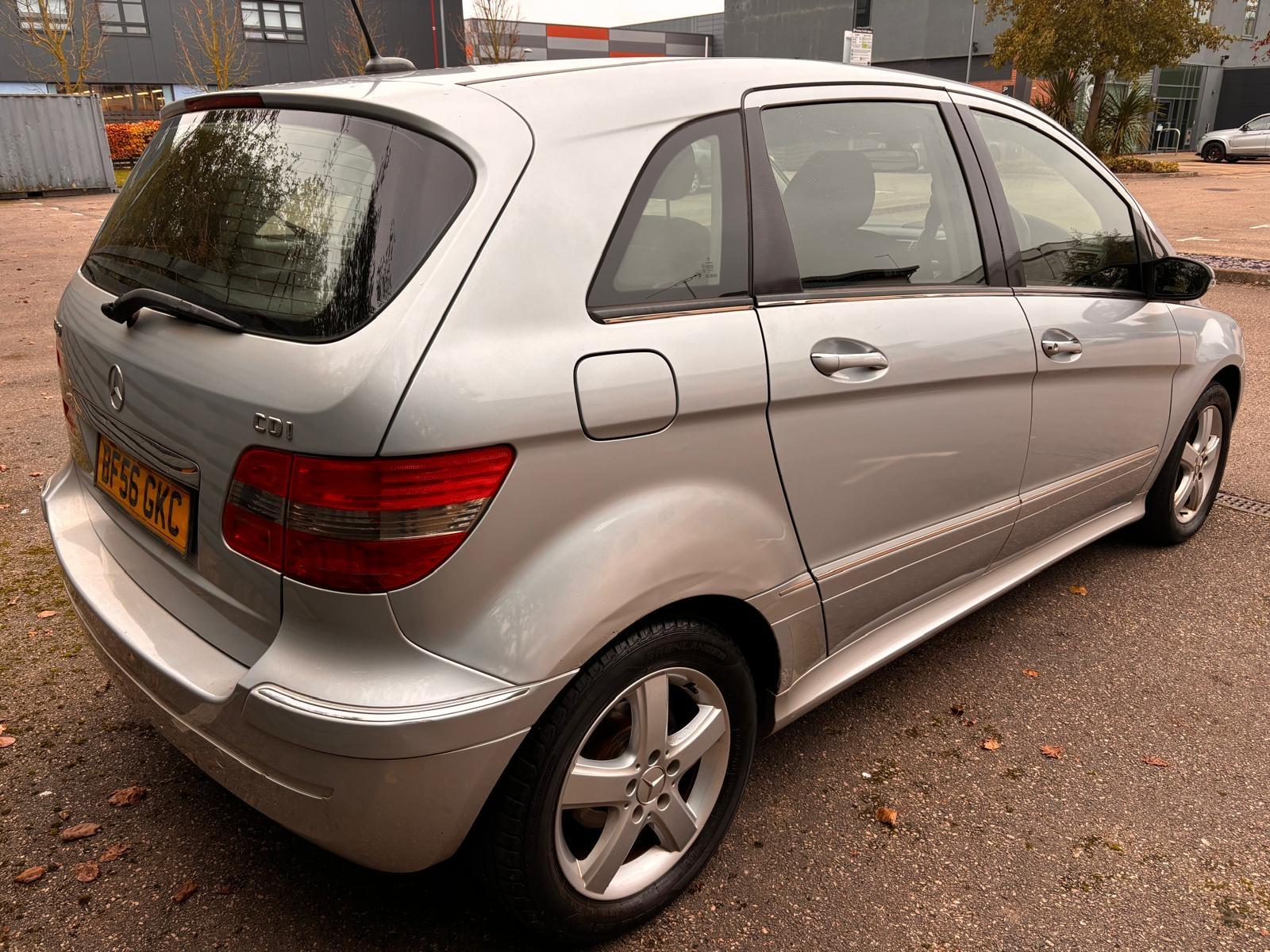 Mercedes-Benz B Class 2.0 B180 SE MPV 5dr Diesel Manual (146 g/km, 109 bhp)