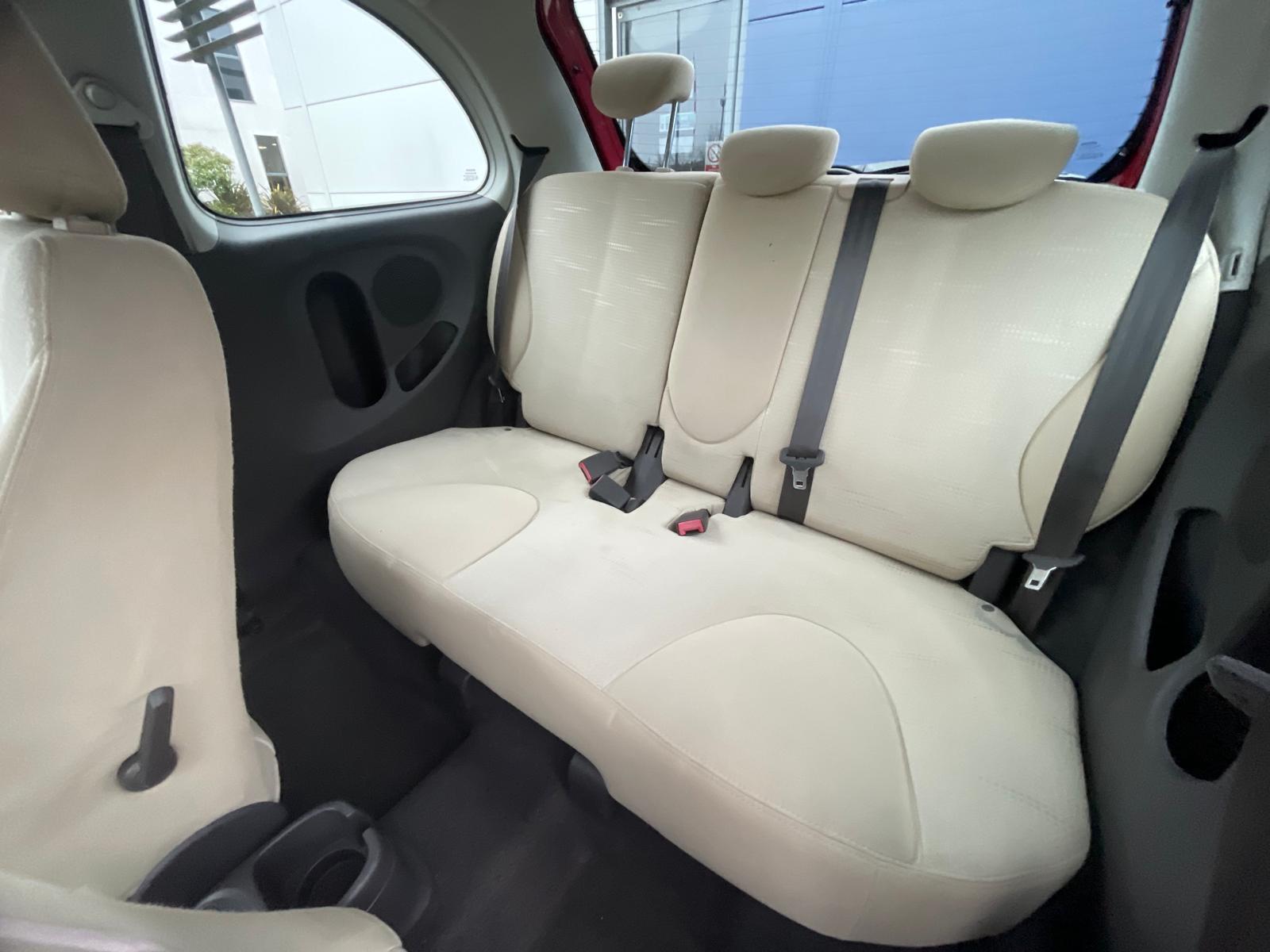 Nissan Micra 1.2 16v Acenta Hatchback 3dr Petrol Manual (139 g/km, 79 bhp)