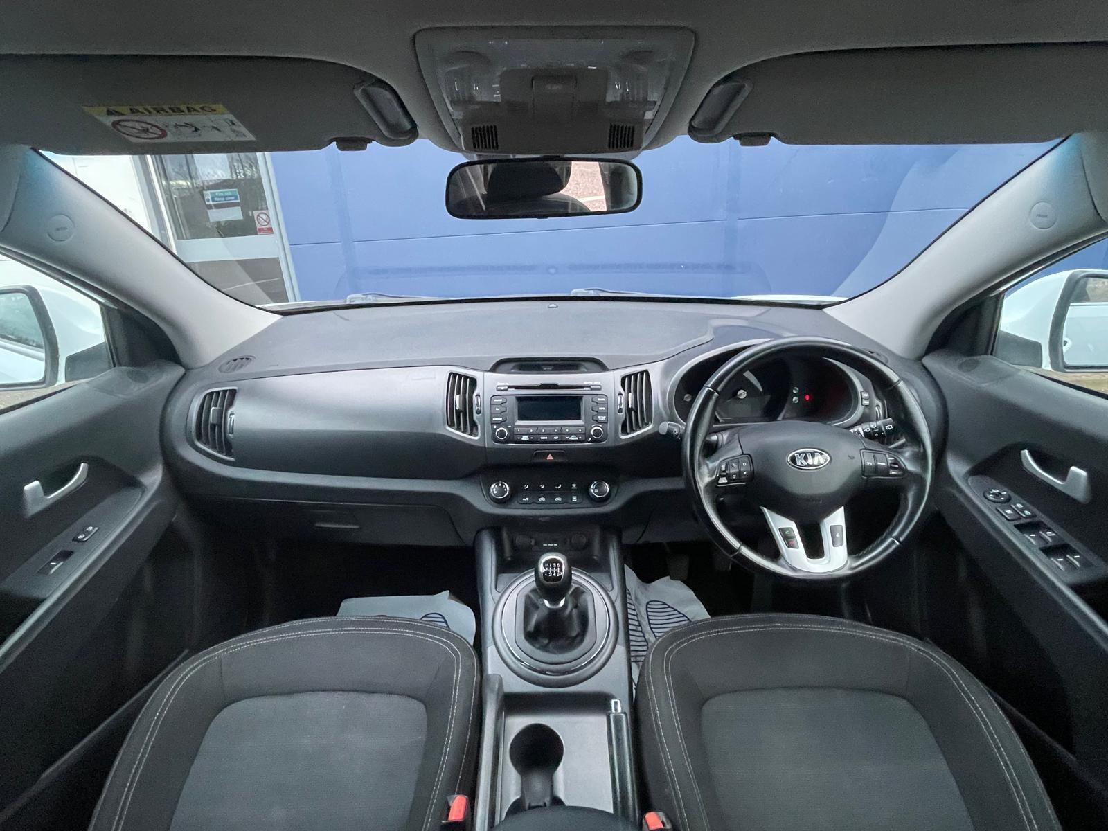 Kia Sportage 1.7 CRDi EcoDynamics 1 SUV 5dr Diesel Manual 2WD Euro 5 (s/s) (114 bhp)