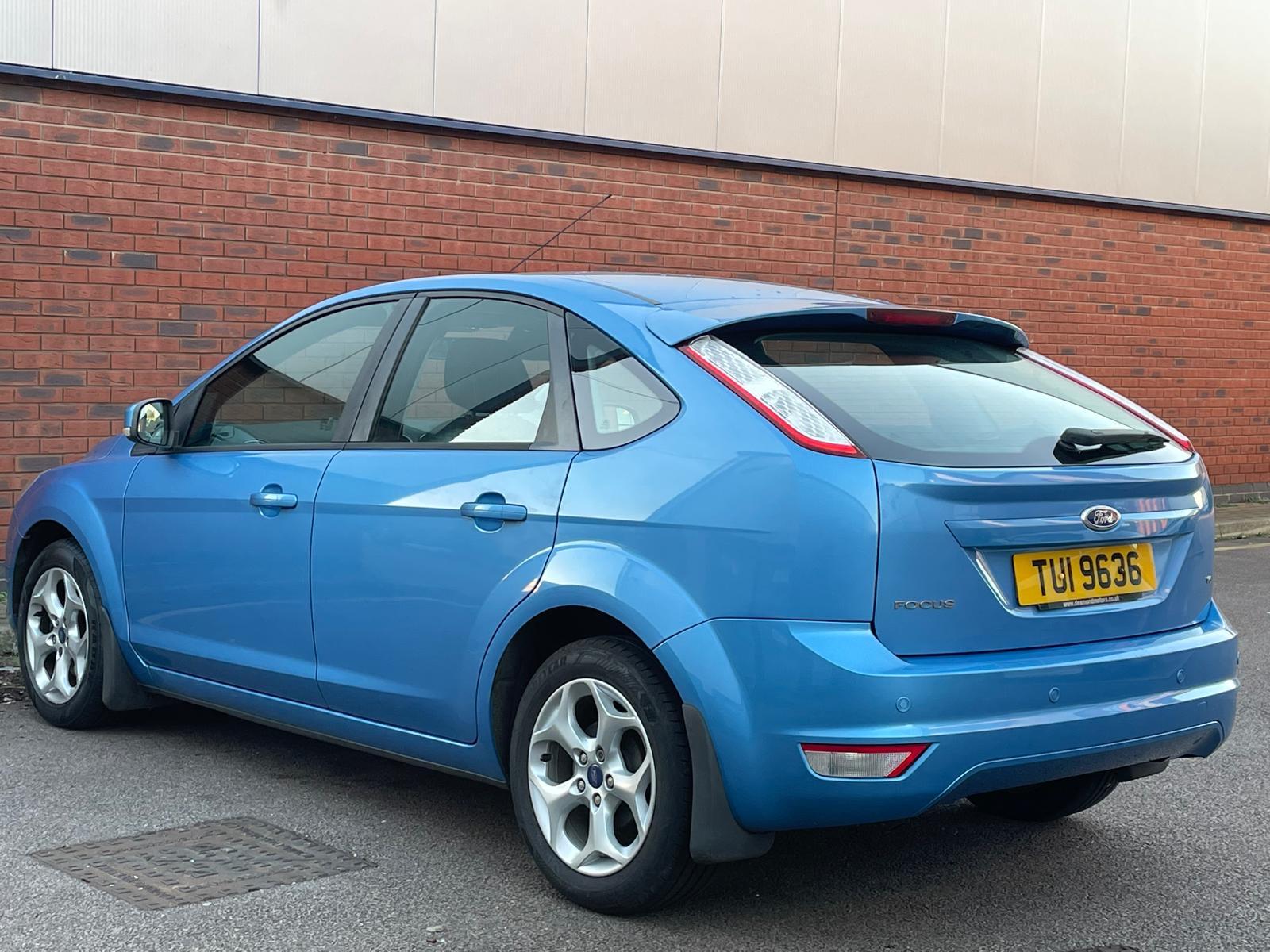 Ford Focus 1.6 Sport Hatchback 5dr Petrol Manual (159 g/km, 99 bhp)