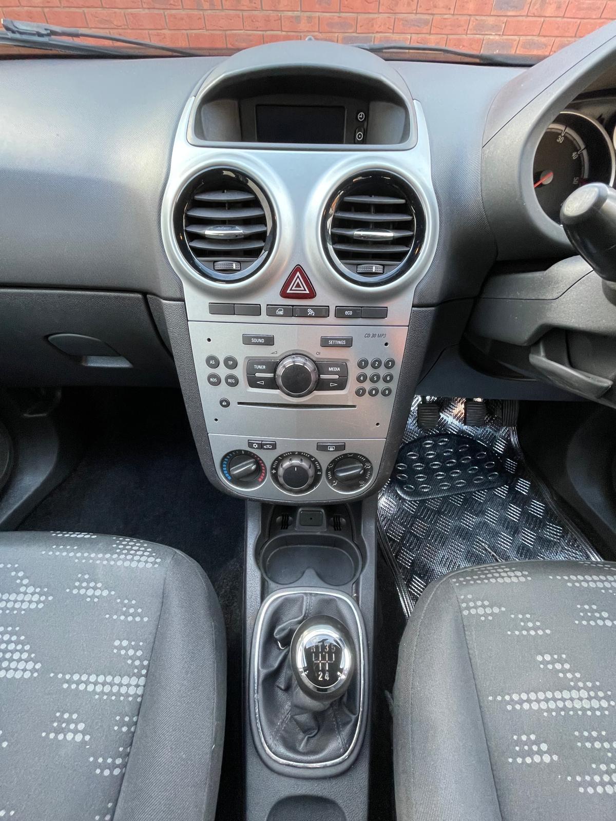 Vauxhall Corsa 1.3 CDTi ecoFLEX Exclusiv Hatchback 5dr Diesel Manual Euro 5 (s/s) (A/C) (95 ps)