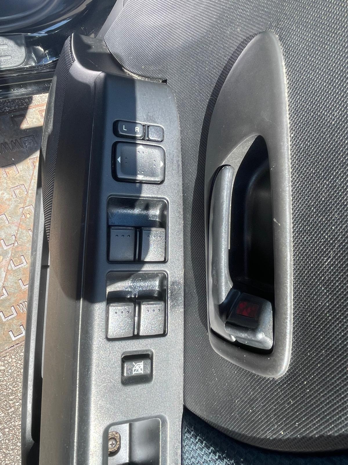 Mazda Mazda5 2.0 TS2 MPV 5dr Petrol Manual (198 g/km, 144 bhp)