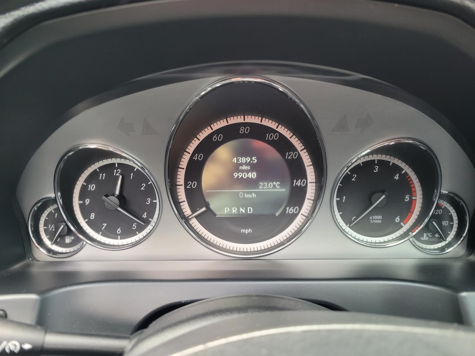 Mercedes-Benz E Class 3.0 E350 CDI V6 BlueEfficiency Sport Coupe 2dr Diesel G-Tronic Euro 5 (231 ps)