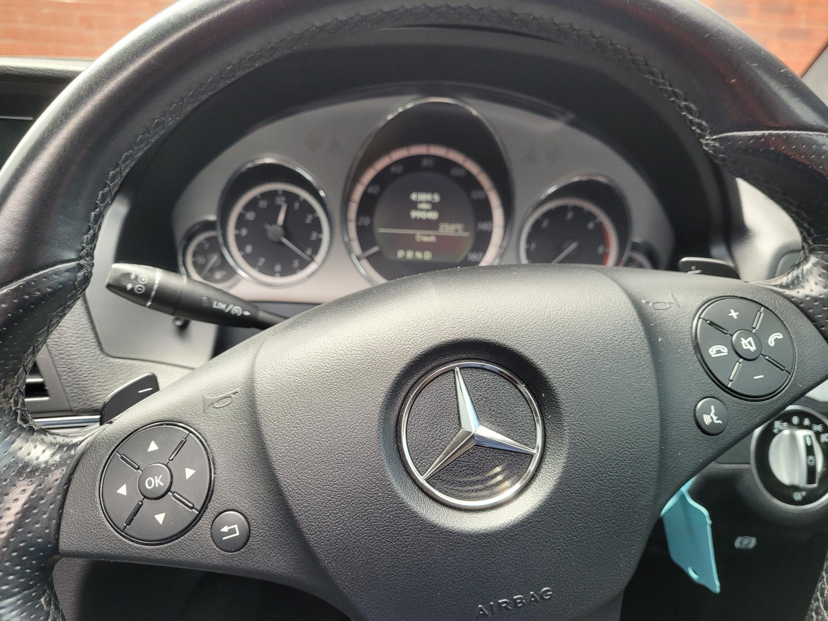 Mercedes-Benz E Class 3.0 E350 CDI V6 BlueEfficiency Sport Coupe 2dr Diesel G-Tronic Euro 5 (231 ps)