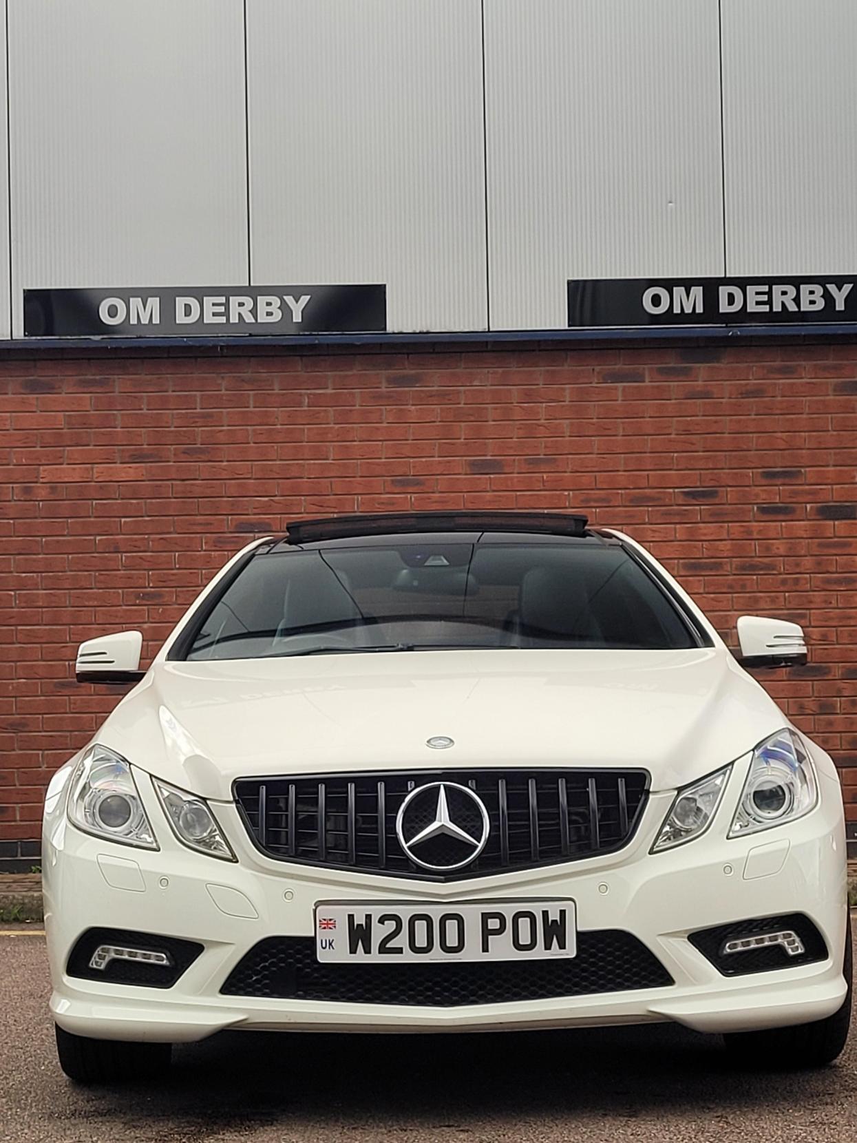 Mercedes-Benz E Class 3.0 E350 CDI V6 BlueEfficiency Sport Coupe 2dr Diesel G-Tronic Euro 5 (231 ps)