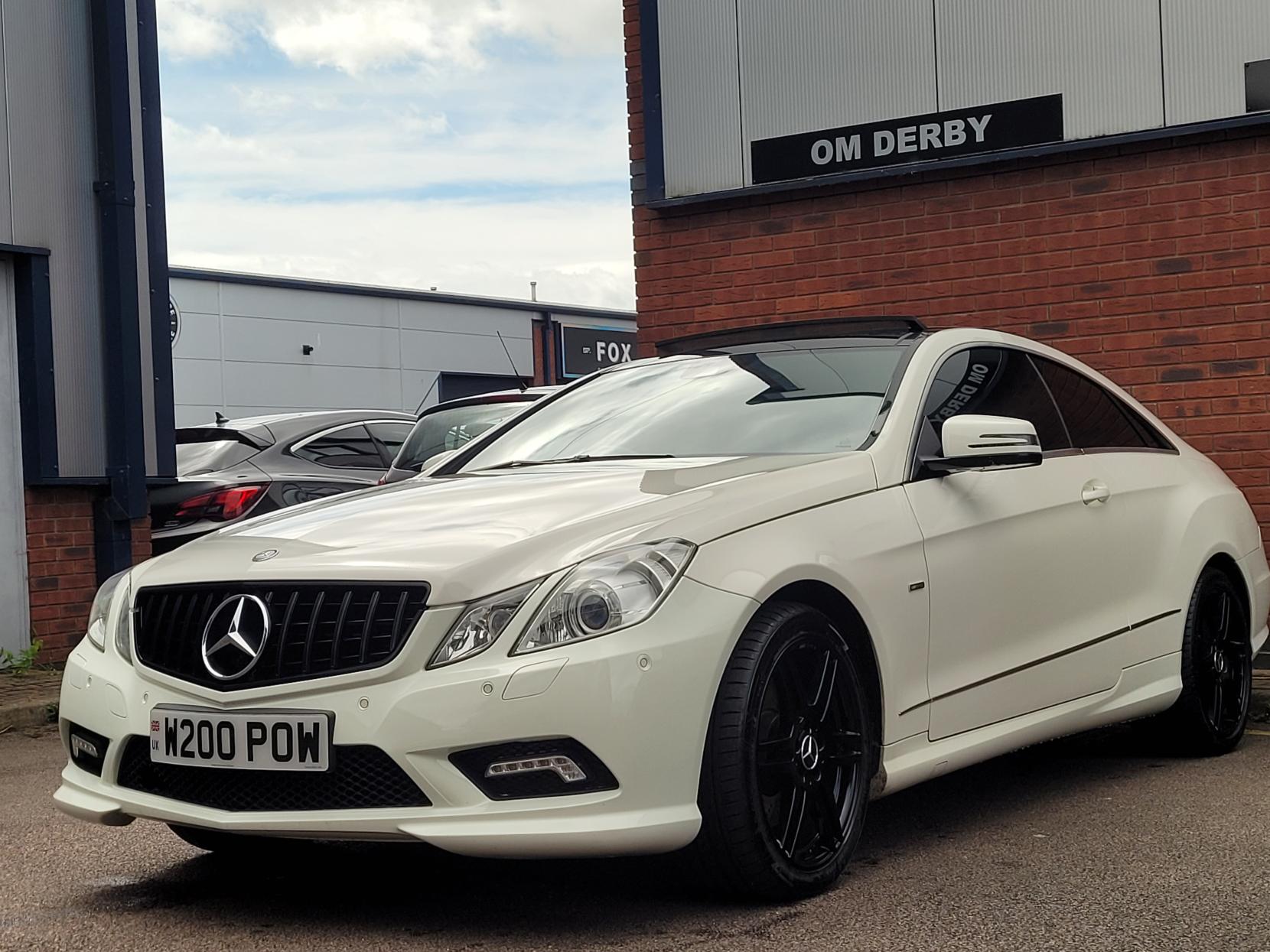 Mercedes-Benz E Class 3.0 E350 CDI V6 BlueEfficiency Sport Coupe 2dr Diesel G-Tronic Euro 5 (231 ps)