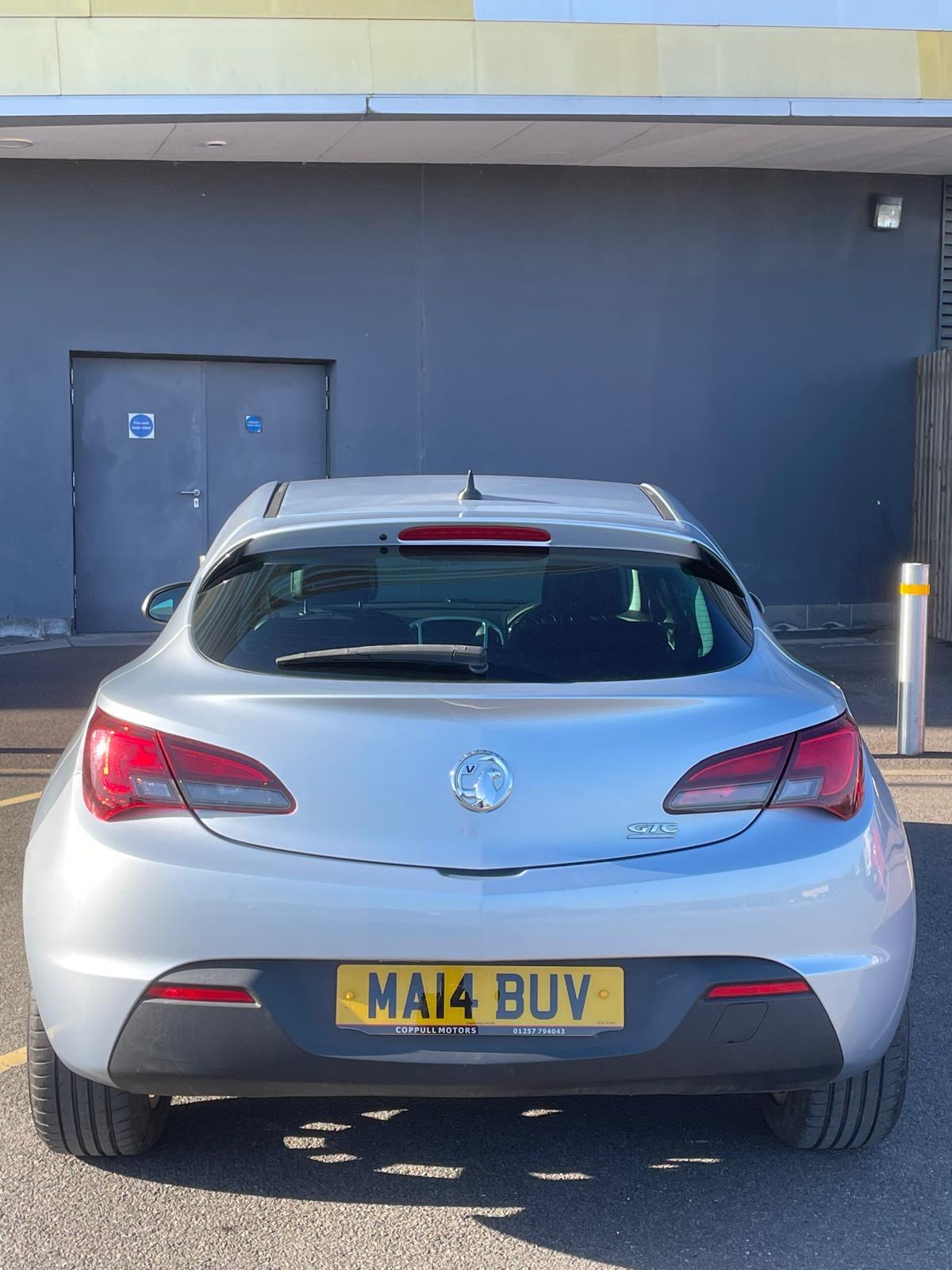 Vauxhall Astra GTC 1.4T 16V SRi Coupe 3dr Petrol Manual Euro 5 (s/s) (120 ps)