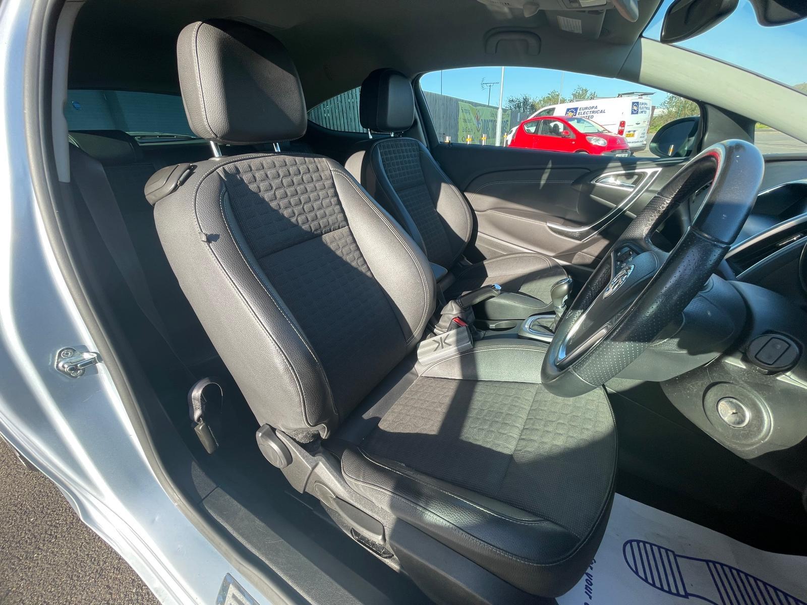 Vauxhall Astra GTC 1.4T 16V SRi Coupe 3dr Petrol Manual Euro 5 (s/s) (120 ps)