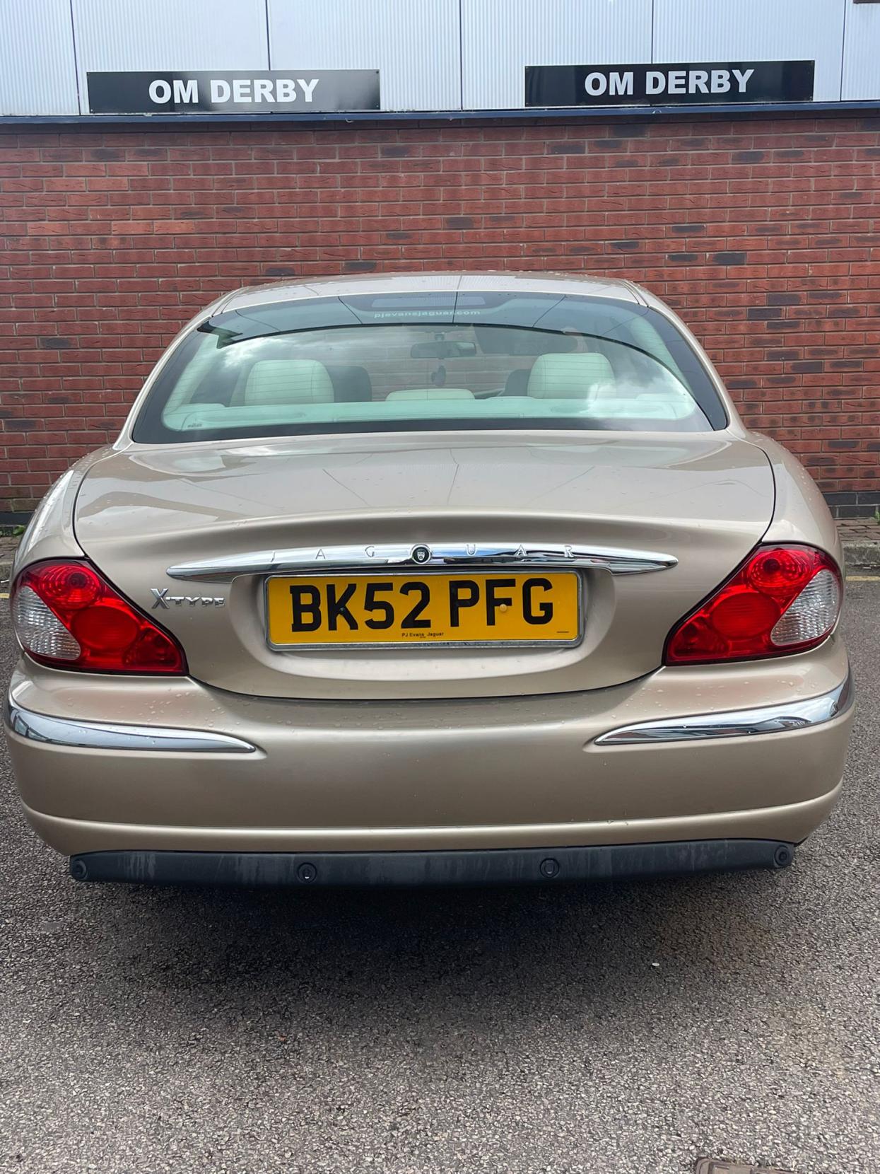Jaguar X-Type 2.1 V6 SE Saloon 4dr Petrol Automatic (239 g/km, 157 bhp)