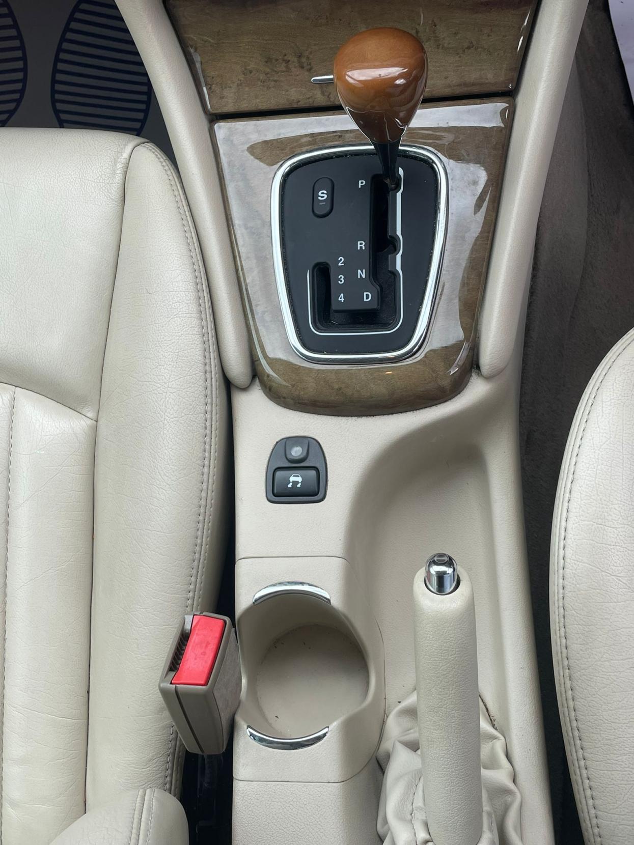 Jaguar X-Type 2.1 V6 SE Saloon 4dr Petrol Automatic (239 g/km, 157 bhp)