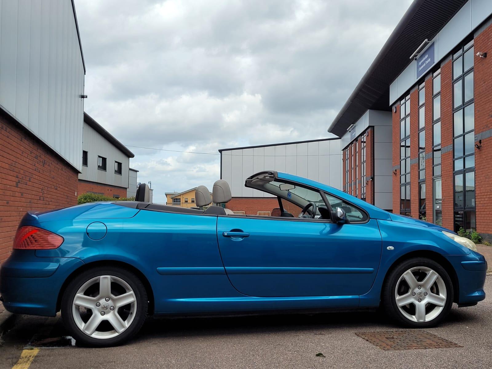 Peugeot 307 CC 2.0 HDi S Convertible 2dr Diesel Manual (159 g/km, 134.1 bhp)