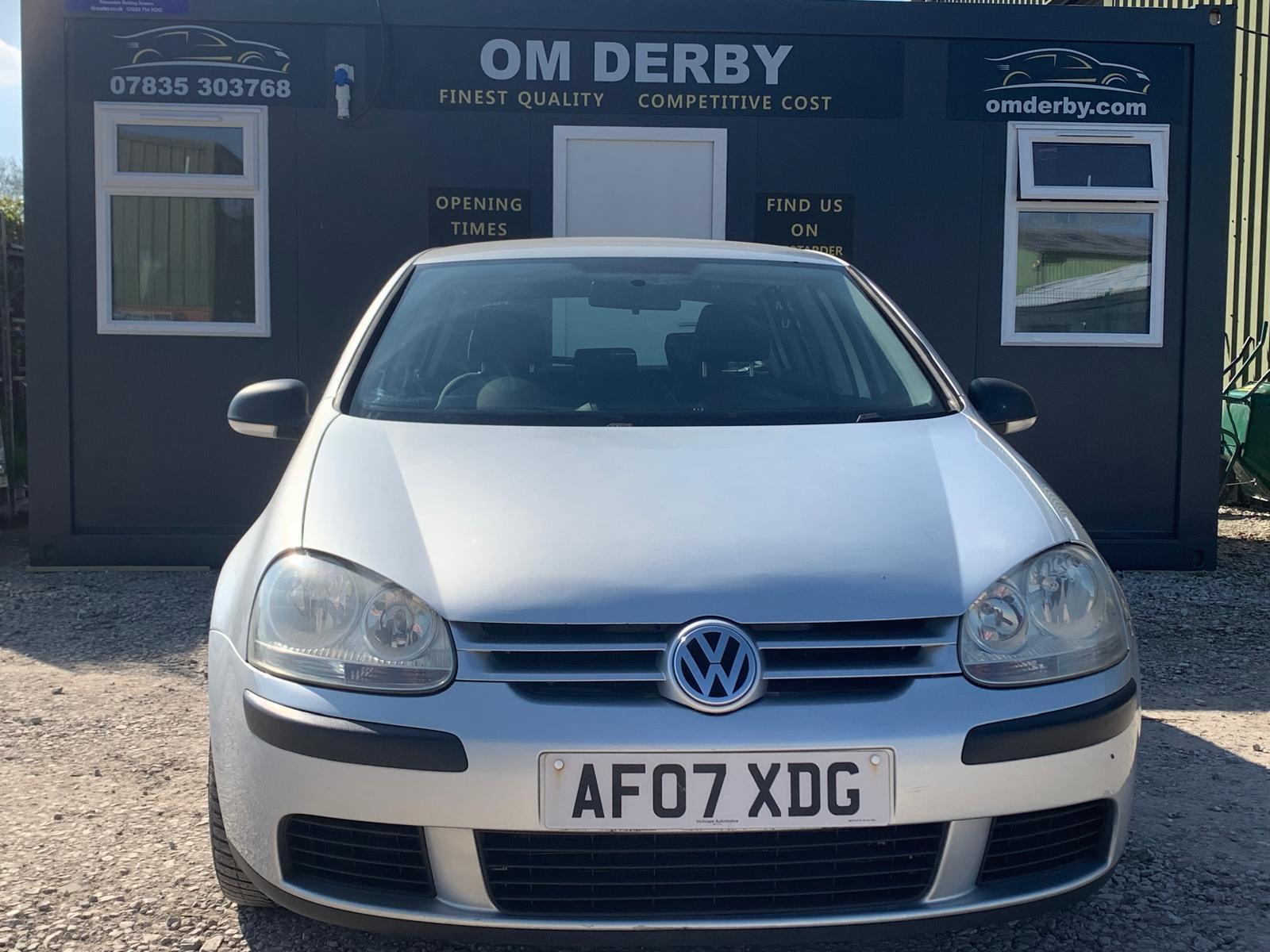 Volkswagen Golf 1.9 TDI S Hatchback 5dr Diesel Manual (143 g/km, 103 bhp)