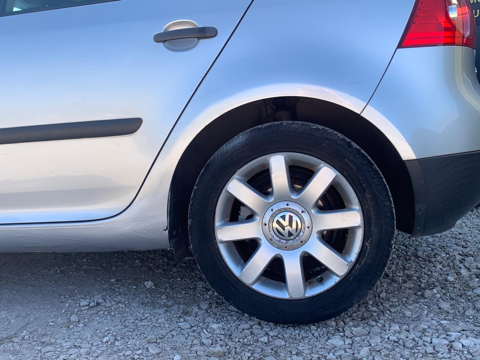 Volkswagen Golf 1.9 TDI S Hatchback 5dr Diesel Manual (143 g/km, 103 bhp)