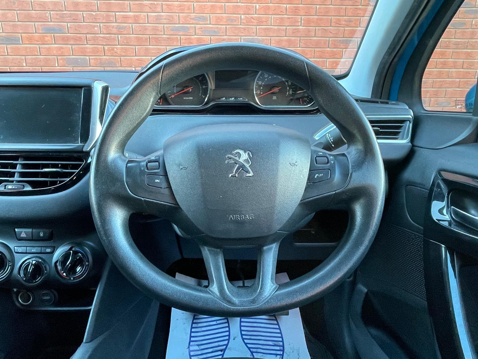 Peugeot 208 1.0 VTi Active Hatchback 5dr Petrol Manual Euro 5 (68 ps)