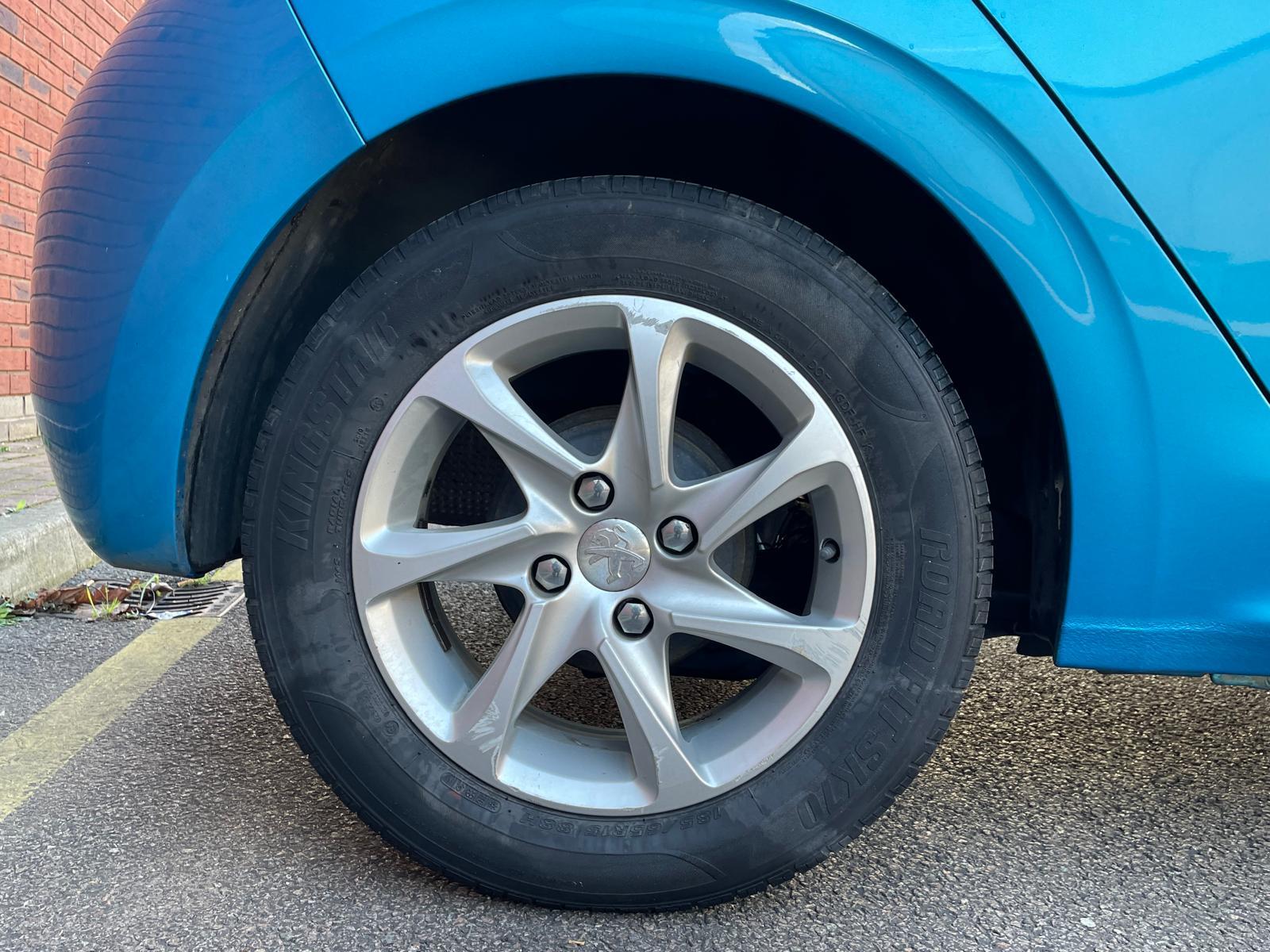 Peugeot 208 1.0 VTi Active Hatchback 5dr Petrol Manual Euro 5 (68 ps)