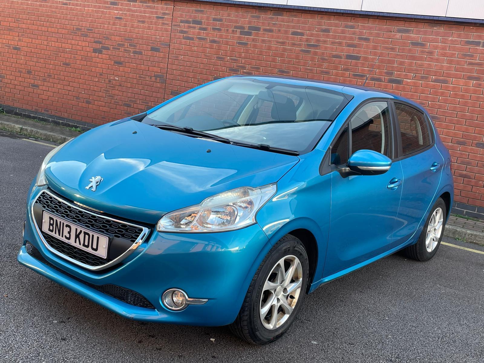 Peugeot 208 1.0 VTi Active Hatchback 5dr Petrol Manual Euro 5 (68 ps)