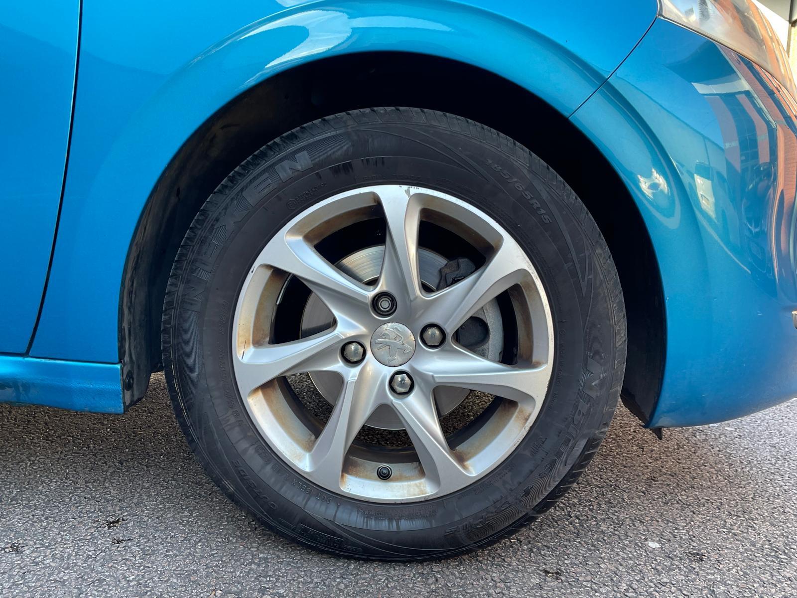 Peugeot 208 1.0 VTi Active Hatchback 5dr Petrol Manual Euro 5 (68 ps)