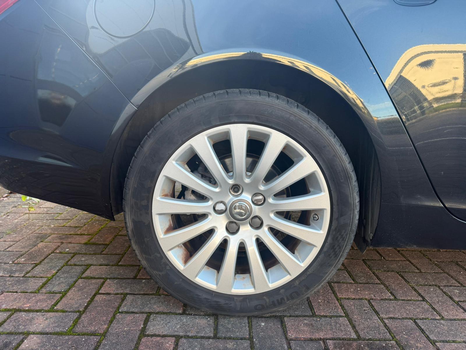 Vauxhall Insignia 2.0 CDTi SE Saloon 4dr Diesel Manual Euro 5 (130 ps)