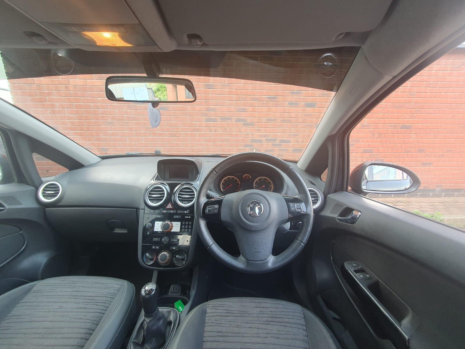 Vauxhall Corsa 1.2 16V Excite Hatchback 5dr Petrol Manual Euro 5 (A/C) (85 ps)