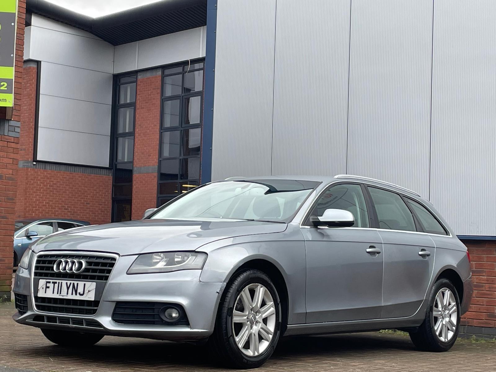 Audi A4 Avant 2.0 TDI Executive SE Estate 5dr Diesel Multitronic Euro 4 (143 ps)