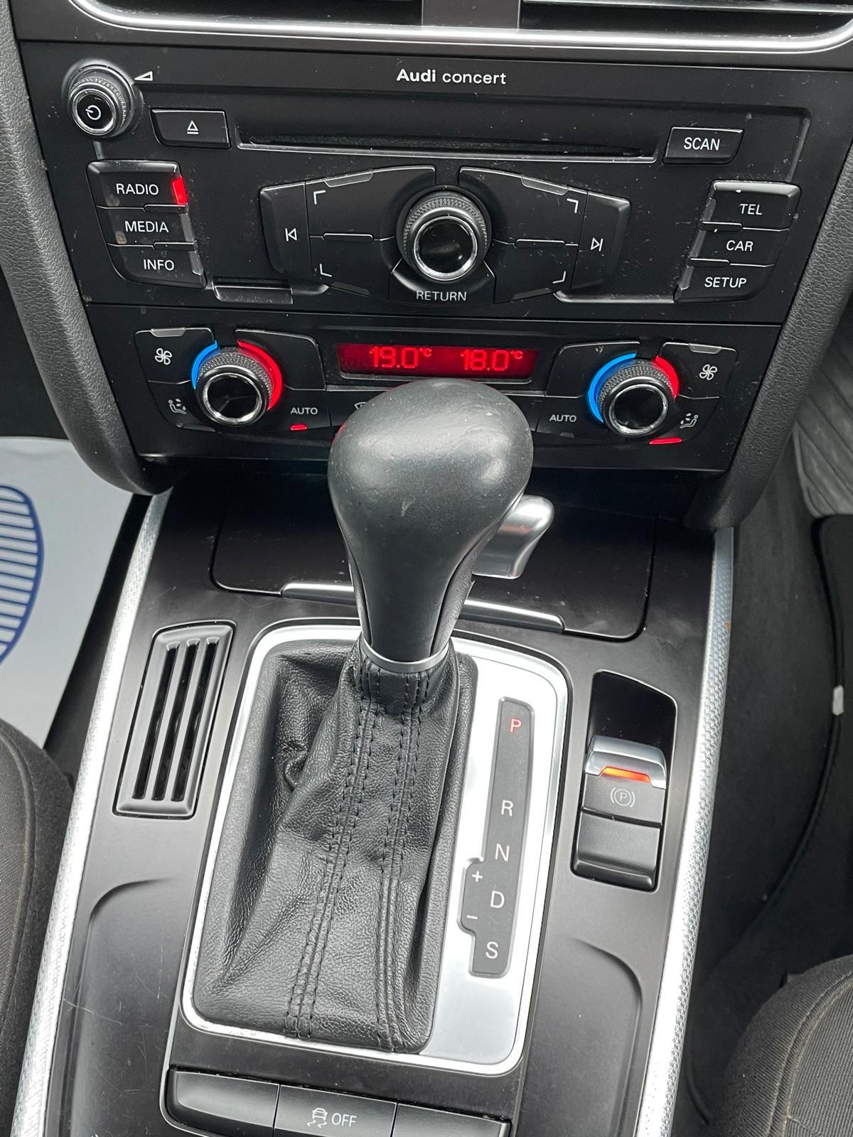 Audi A4 Avant 2.0 TDI Executive SE Estate 5dr Diesel Multitronic Euro 4 (143 ps)