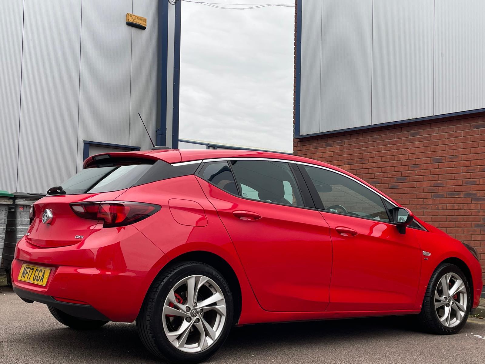 Vauxhall Astra 1.6 CDTi ecoTEC BlueInjection SRi Hatchback 5dr Diesel Manual Euro 6 (110 ps)