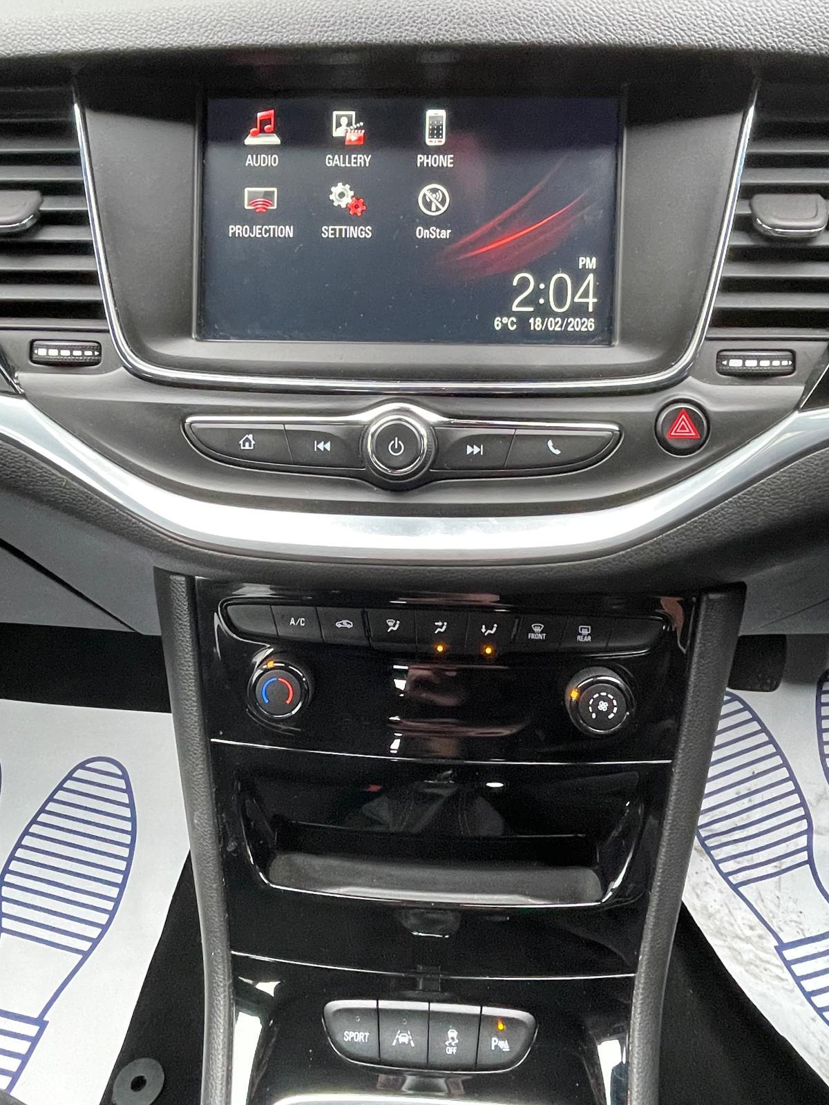 Vauxhall Astra 1.6 CDTi ecoTEC BlueInjection SRi Hatchback 5dr Diesel Manual Euro 6 (110 ps)