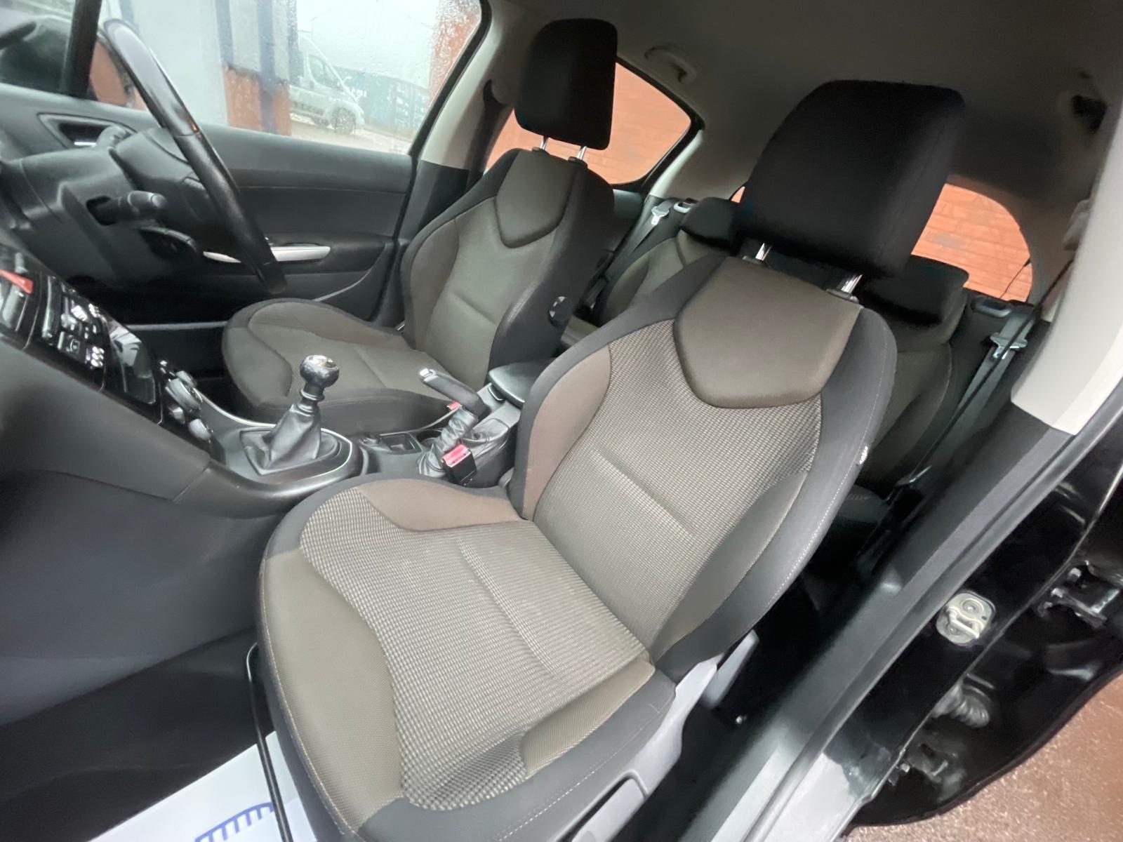 Peugeot 308 1.6 e-HDi Active Hatchback 5dr Diesel Manual Euro 5 (s/s) (115 ps)