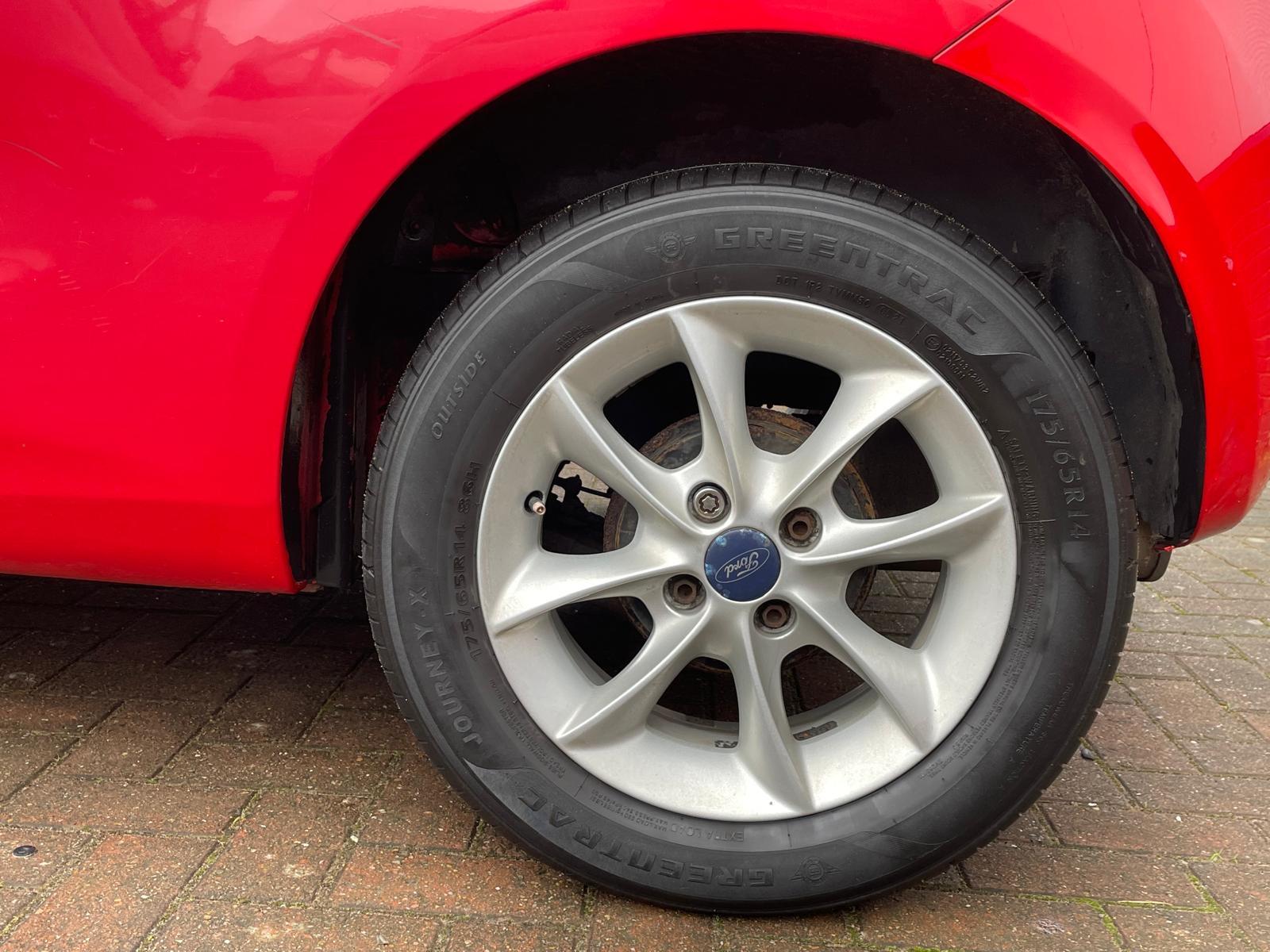 Ford Ka 1.2 Studio Hatchback 3dr Petrol Manual Euro 5 (s/s) (69 ps)