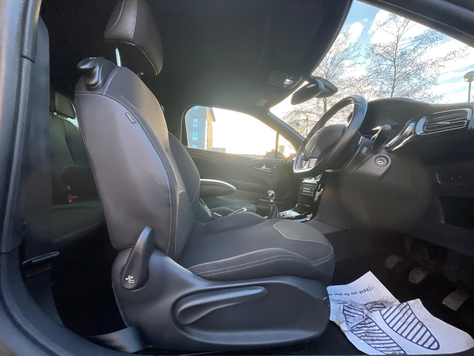 Citroen DS3 Cabrio 1.2 PureTech DStyle Plus Convertible 2dr Petrol Manual Euro 6 (s/s) (110 ps)