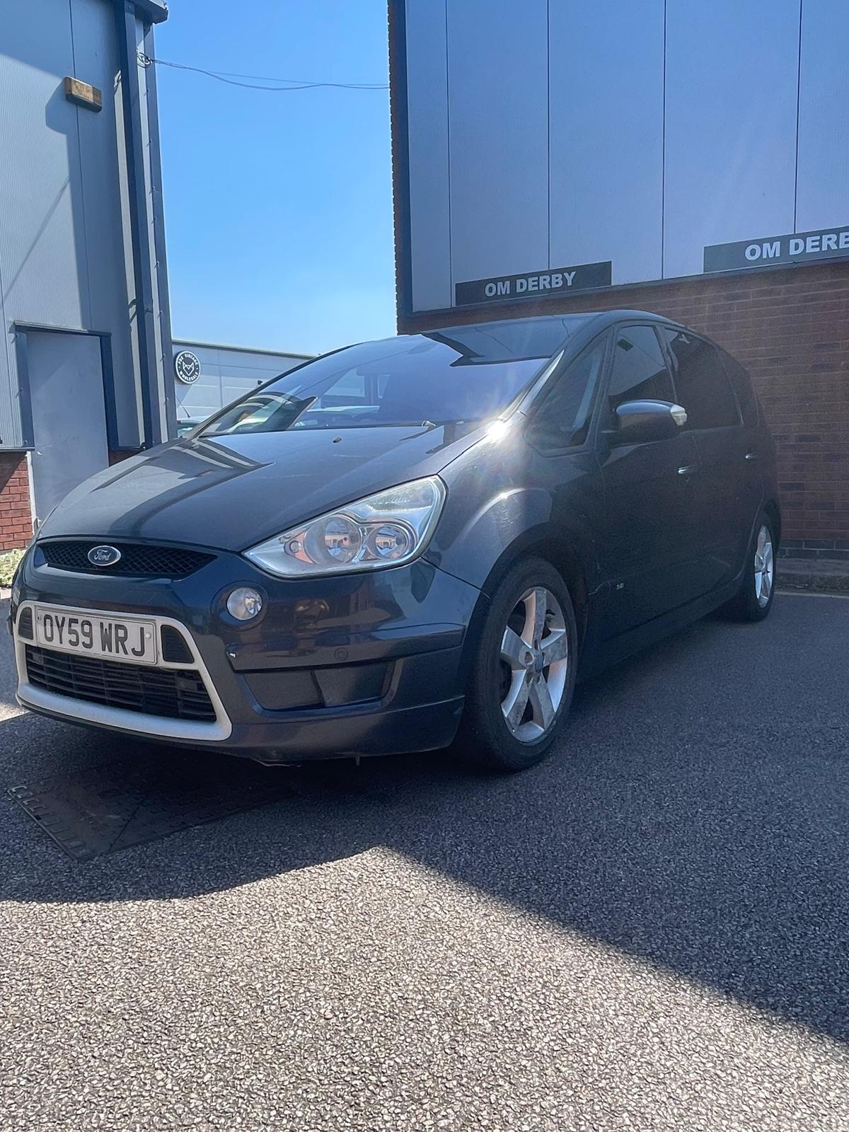 Ford S-Max 2.2 TDCi Titanium MPV 5dr Diesel Manual (176 g/km, 173 bhp)