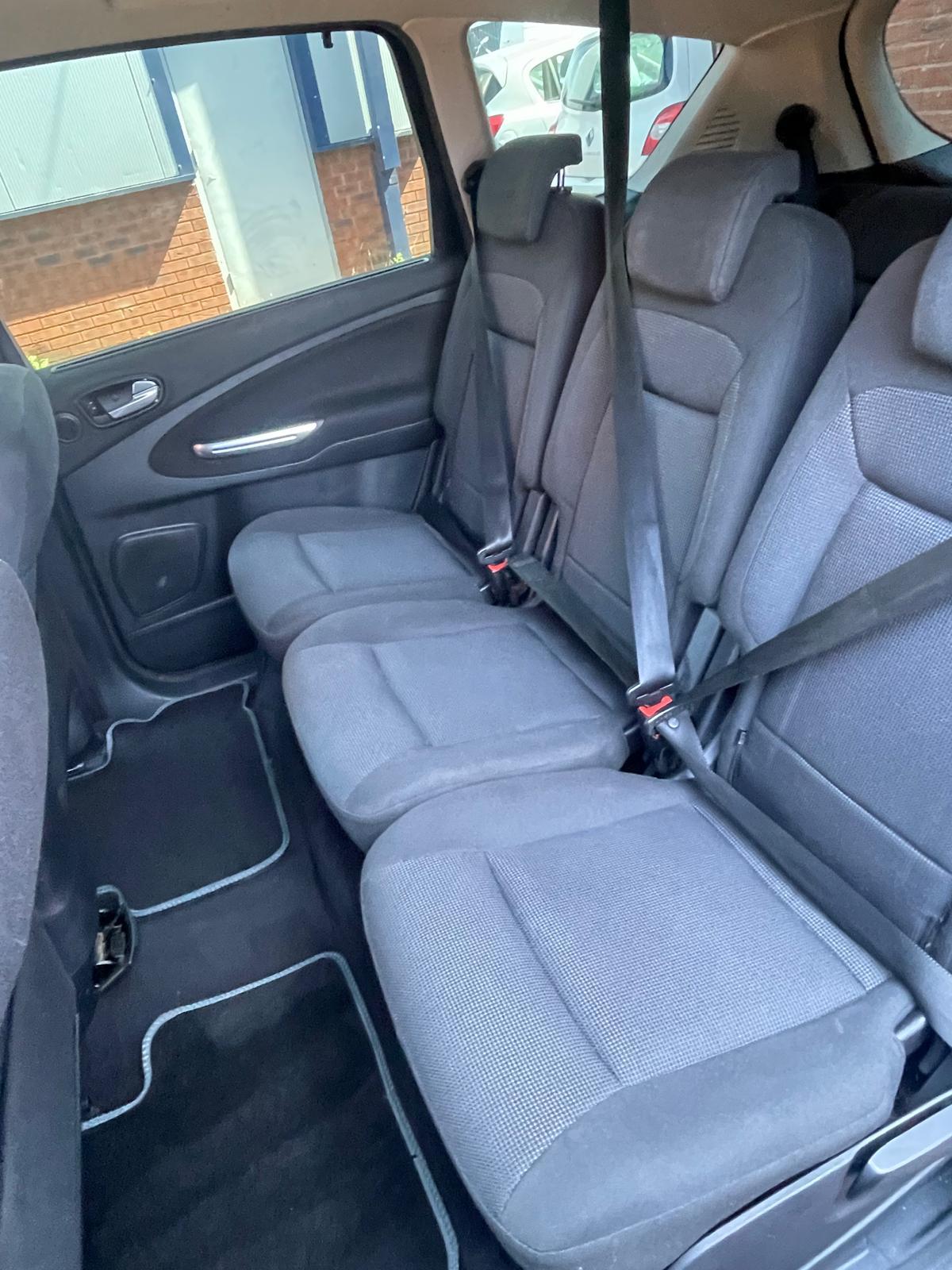 Ford S-Max 2.2 TDCi Titanium MPV 5dr Diesel Manual (176 g/km, 173 bhp)