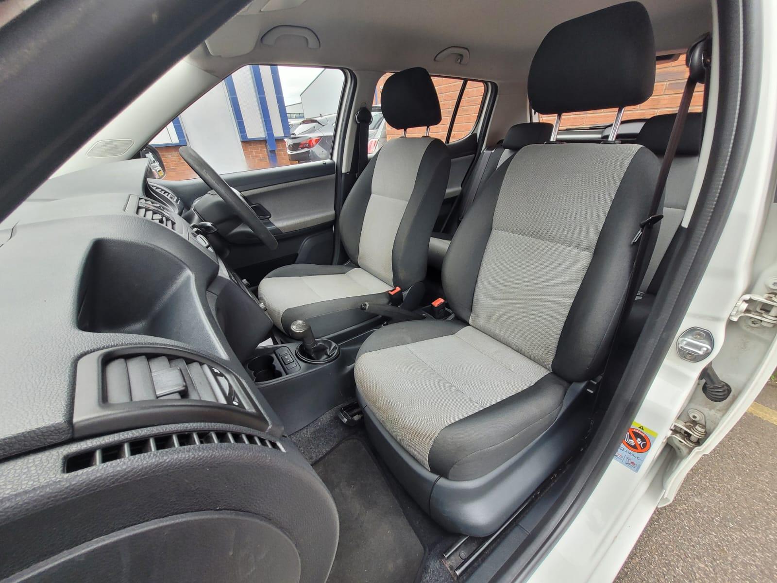 Skoda Fabia 1.2 S Hatchback 5dr Petrol Manual Euro 5 (60 ps)