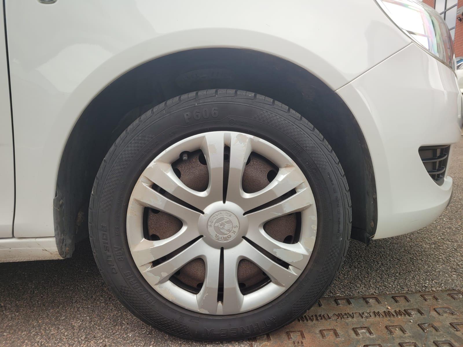 Skoda Fabia 1.2 S Hatchback 5dr Petrol Manual Euro 5 (60 ps)
