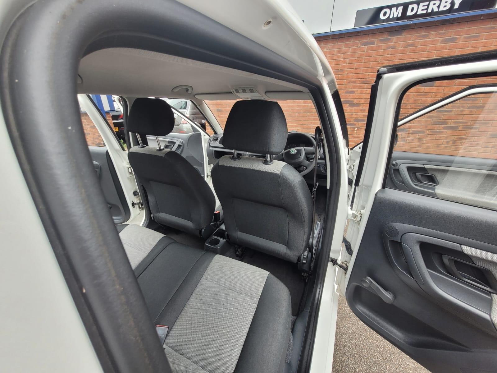 Skoda Fabia 1.2 S Hatchback 5dr Petrol Manual Euro 5 (60 ps)