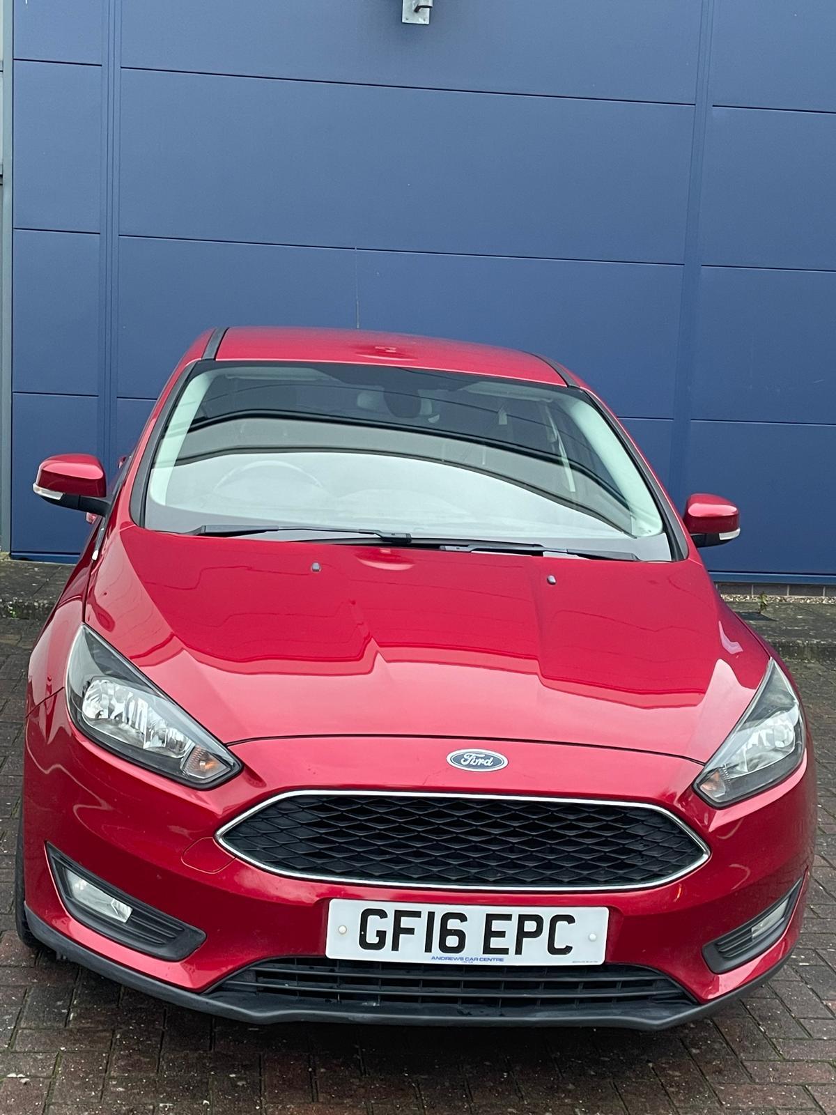 Ford Focus 1.0T EcoBoost Zetec Hatchback 5dr Petrol Manual Euro 6 (s/s) (100 ps)