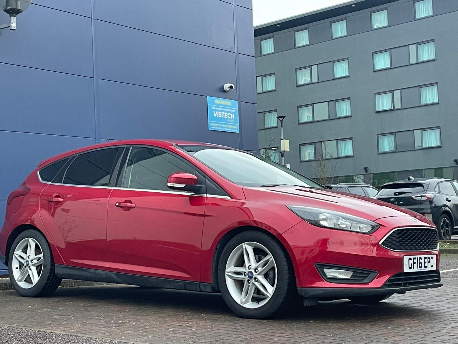 Ford Focus 1.0T EcoBoost Zetec Hatchback 5dr Petrol Manual Euro 6 (s/s) (100 ps)